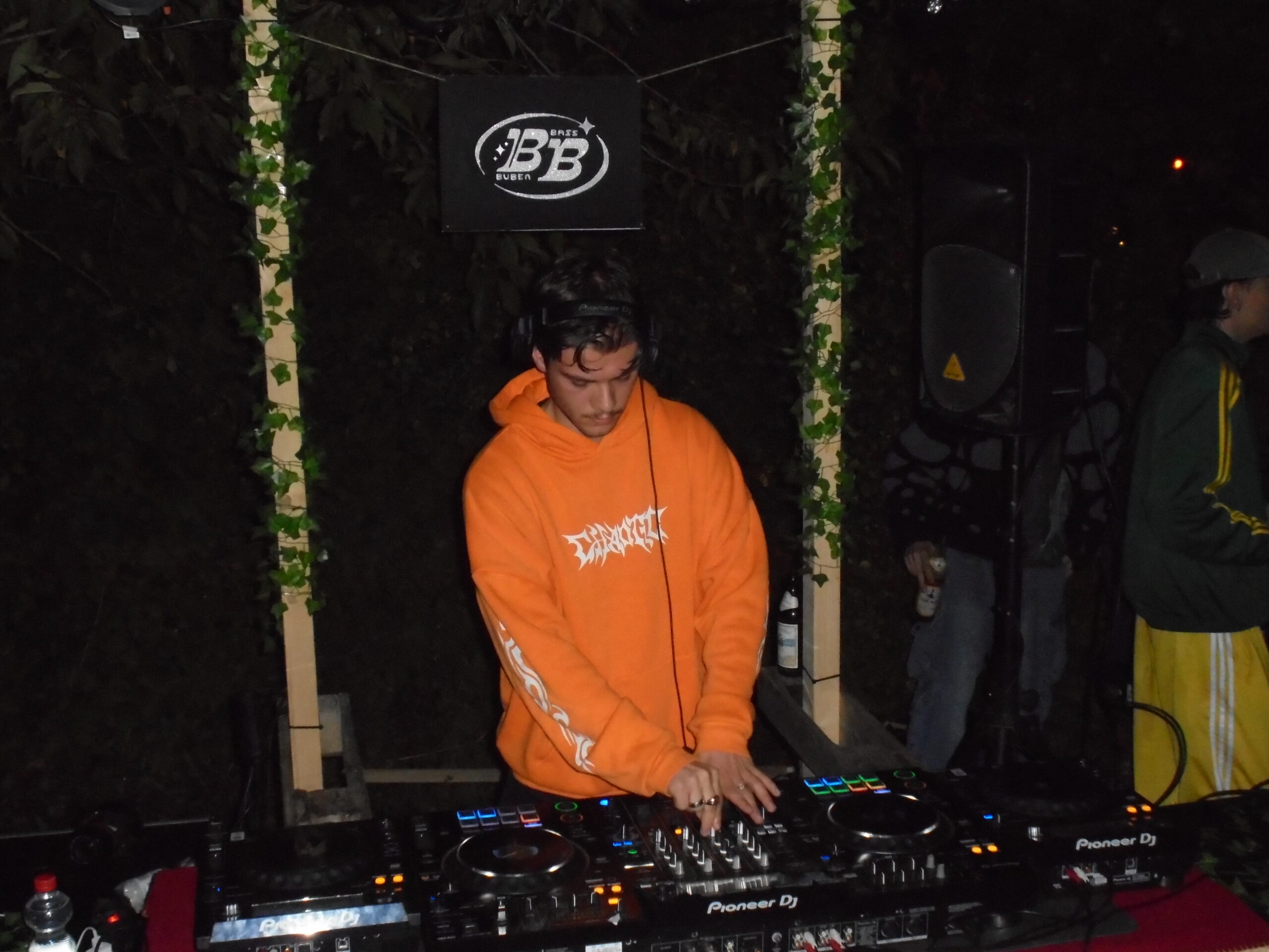 Warehouse Party - All-night Techno Experience